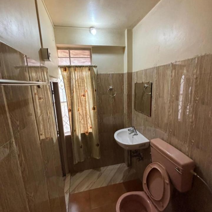 Photo of Bathroom in Laitumkhrah