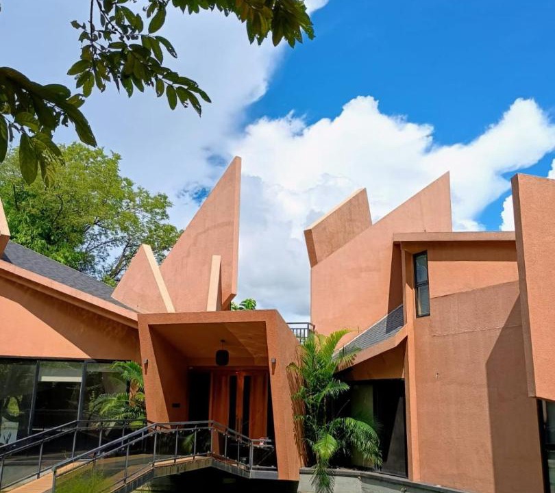 Photo of Buildings in Irinjalakuda