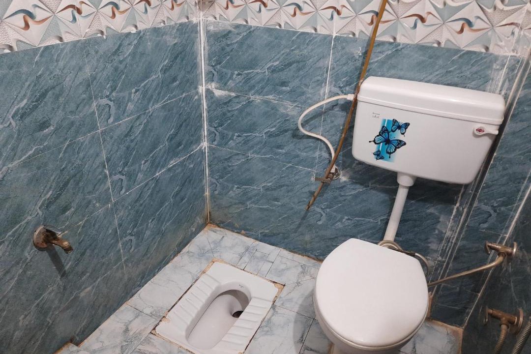 Photo of Bathroom in Jhusi