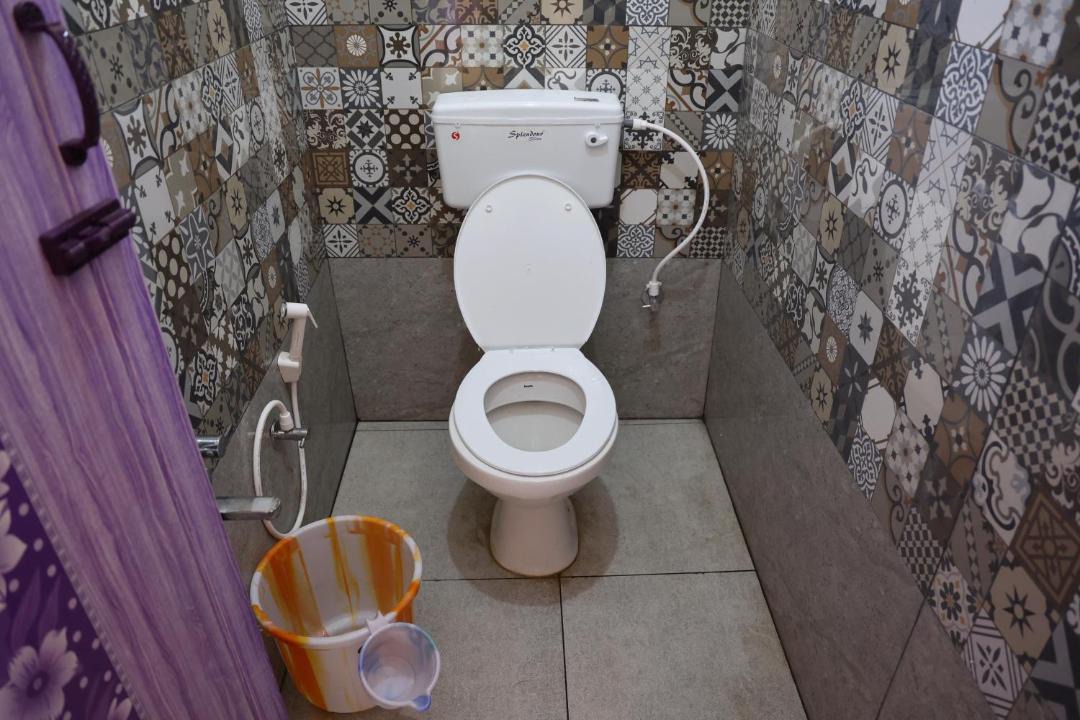 Photo of Bathroom in Ganapathichettikulam