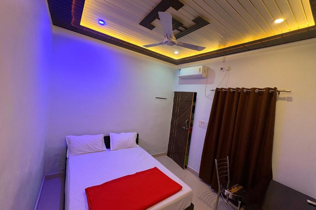 Photo of Bedroom in Sarnath