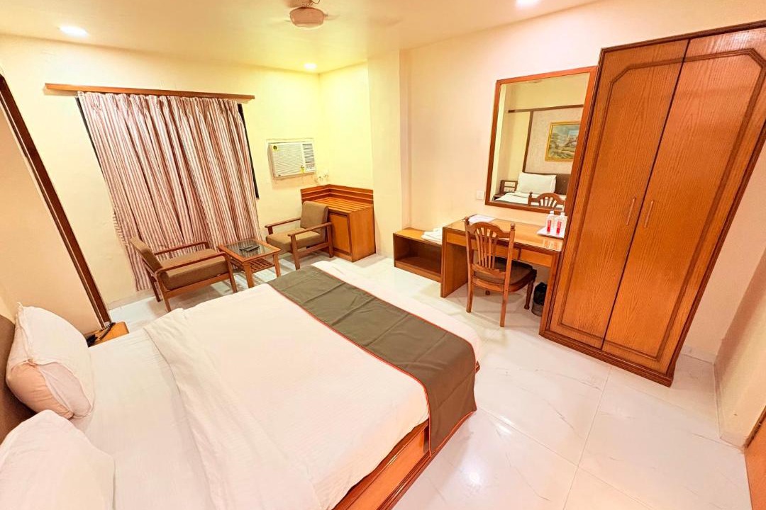 Photo of Bedroom in Navrangpura