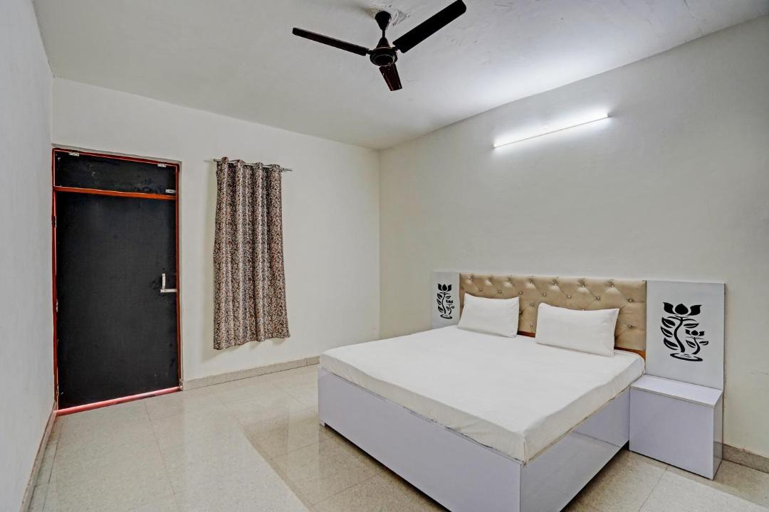 Photo of Bedroom in IMT Manesar