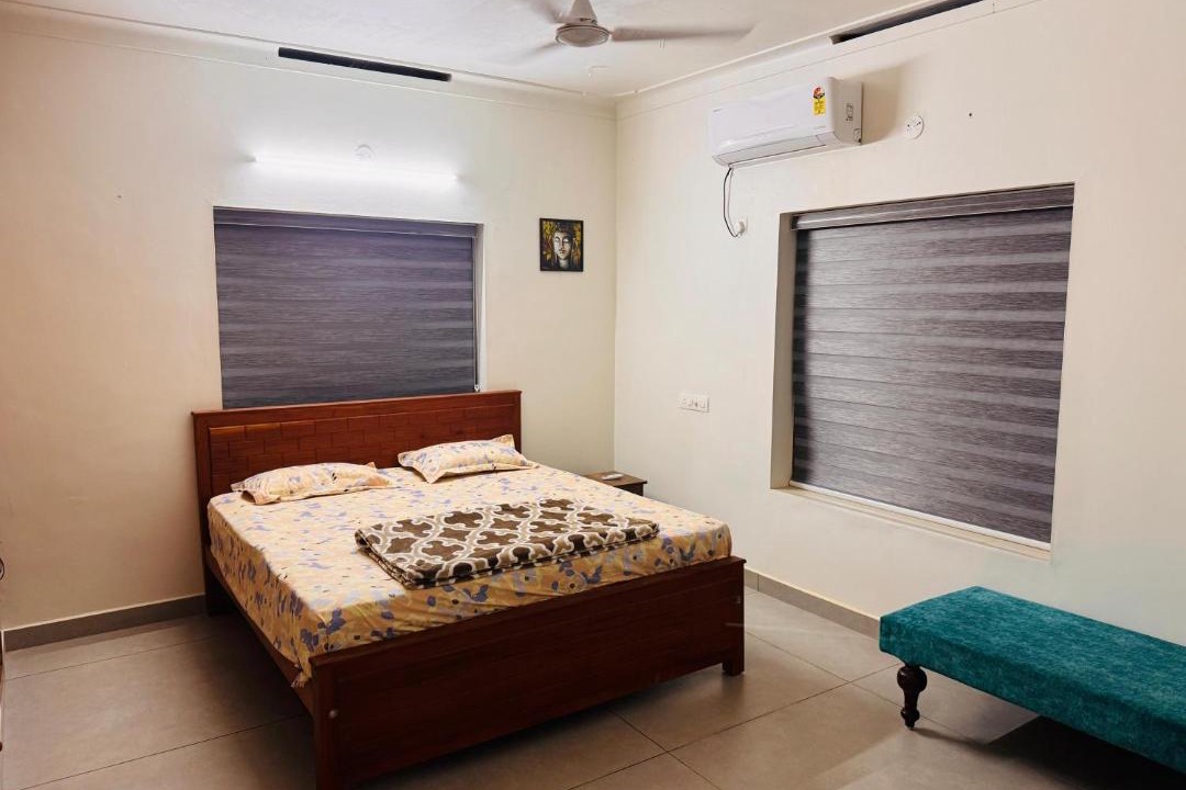 Photo of Bedroom in Thiruvananthapuram