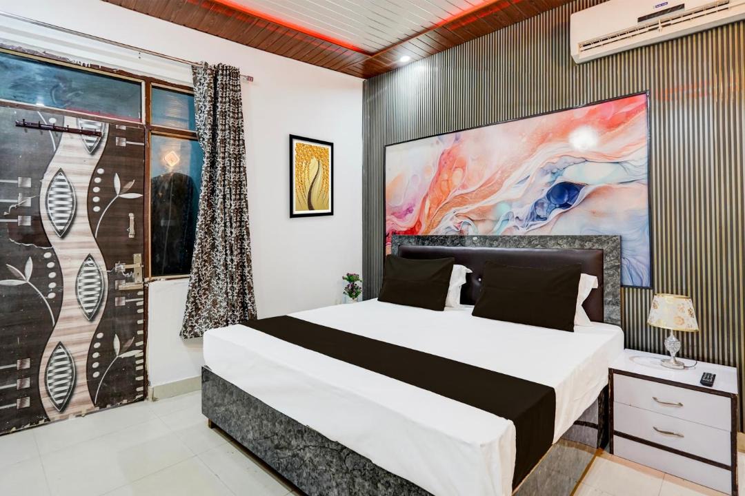 Photo of Bedroom in Noida