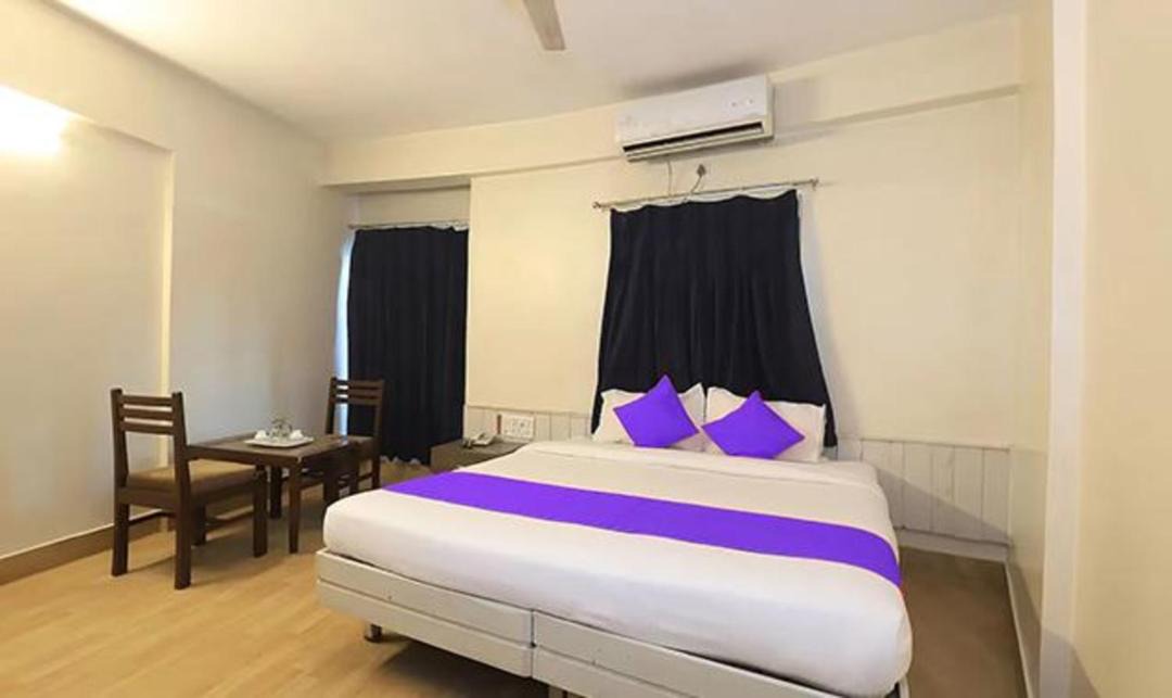 Photo of Bedroom in Daulatabad