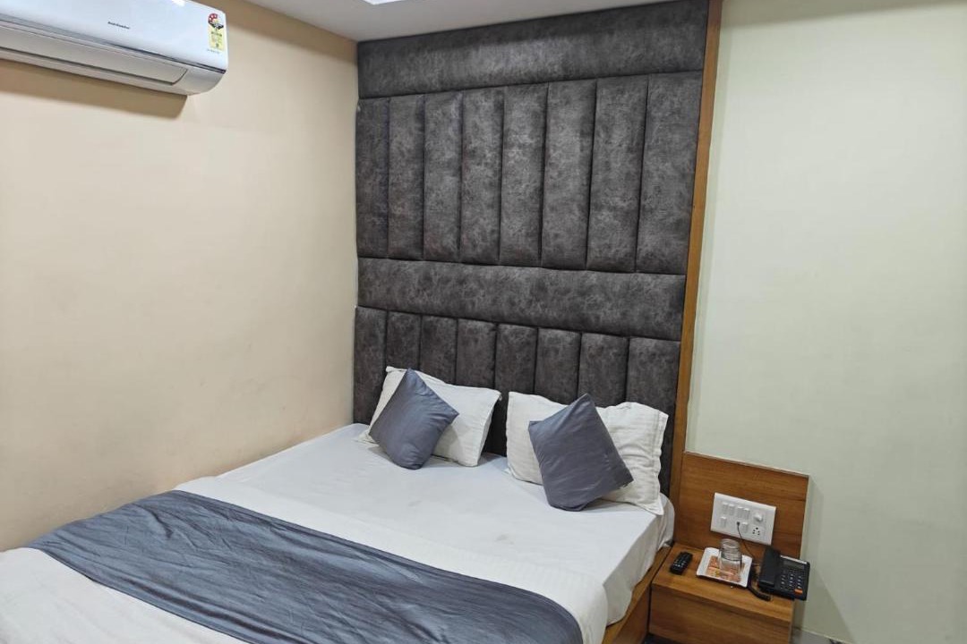 Photo of Bedroom in Ahmedabad