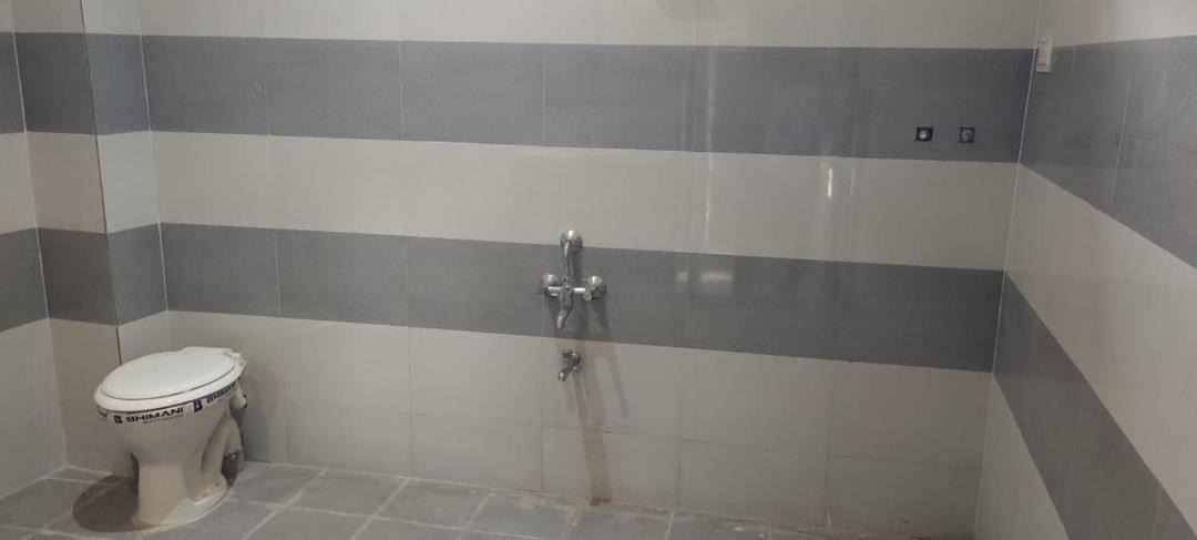 Photo of Bathroom in Rajpipla