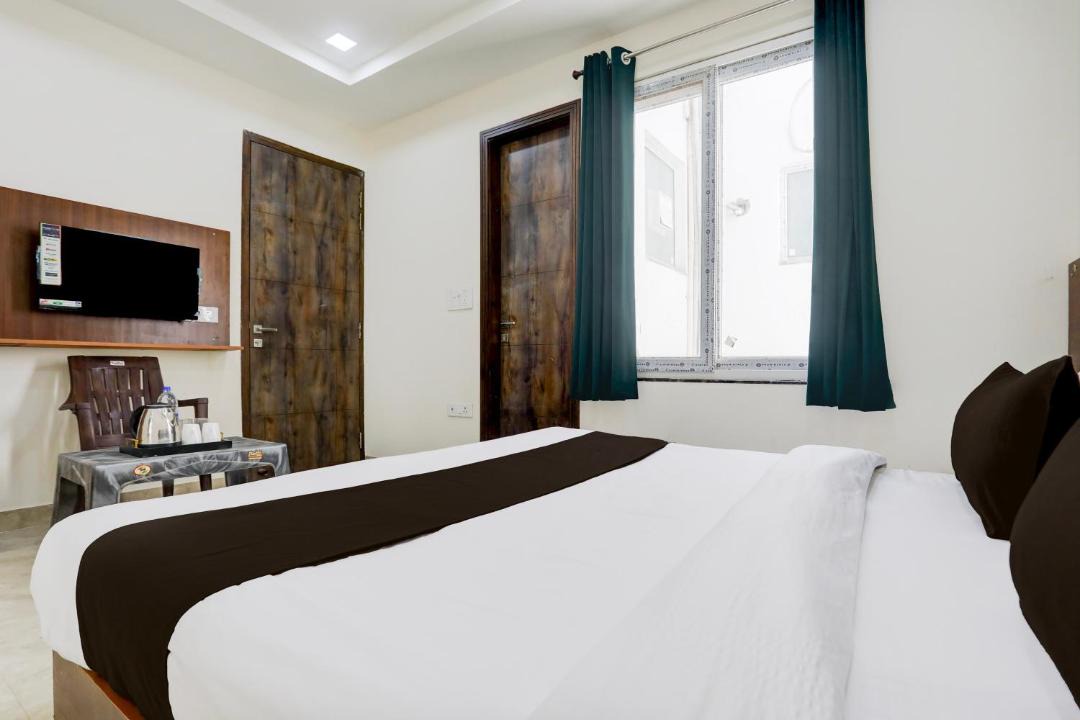 Photo of Bedroom in Allahabad