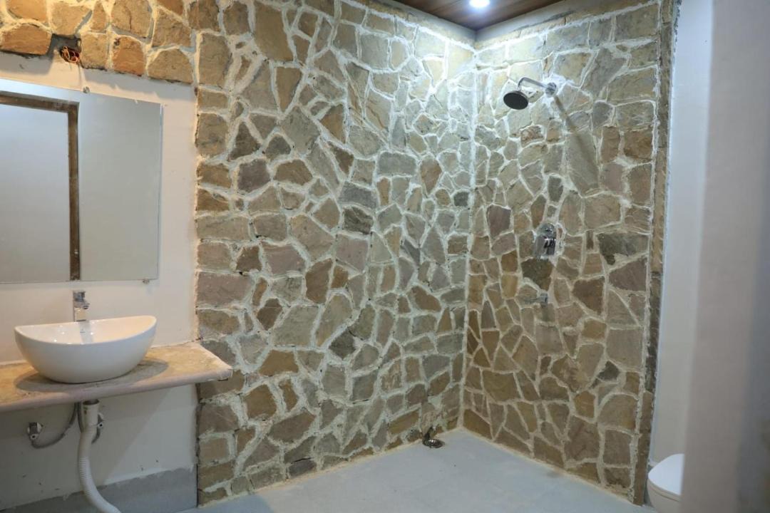 Photo of Bathroom in Panna