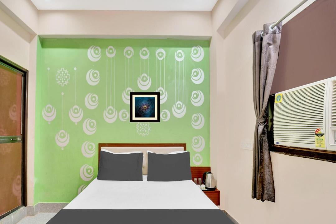 Photo of Bedroom in Danapur