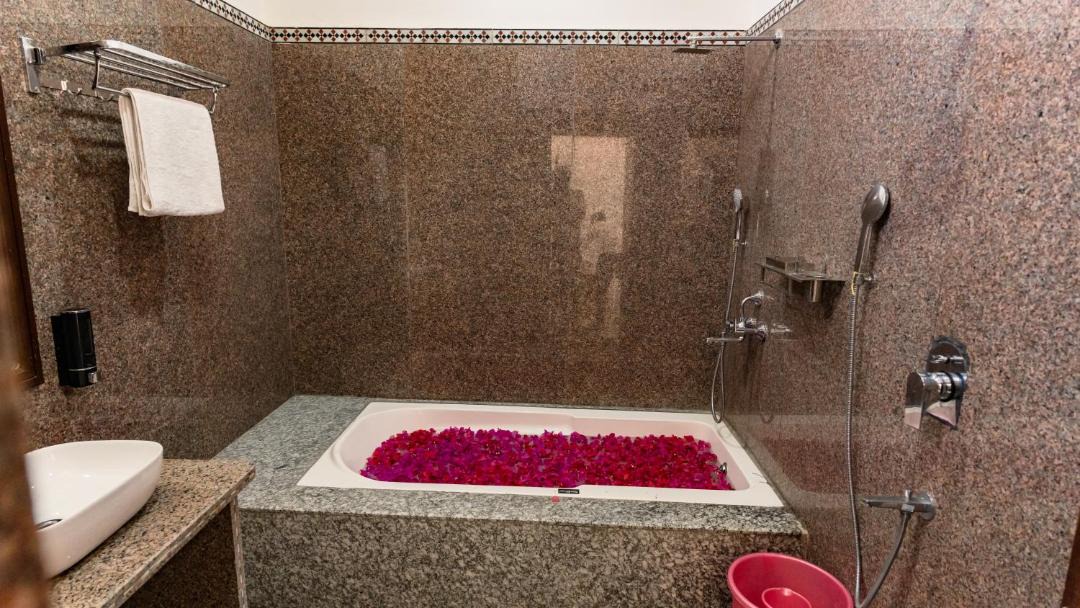 Photo of Bathroom in Amar Sagar Pol