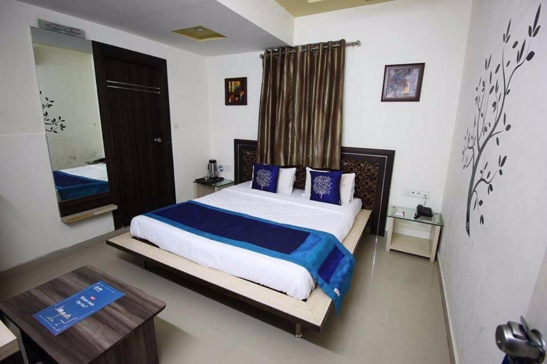 Photo of Bedroom in Gandhinagar
