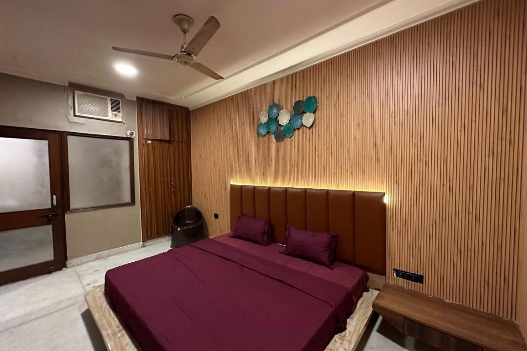 Photo of Bedroom in Janakpuri