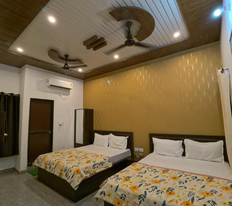 Photo of Bedroom in Khatu