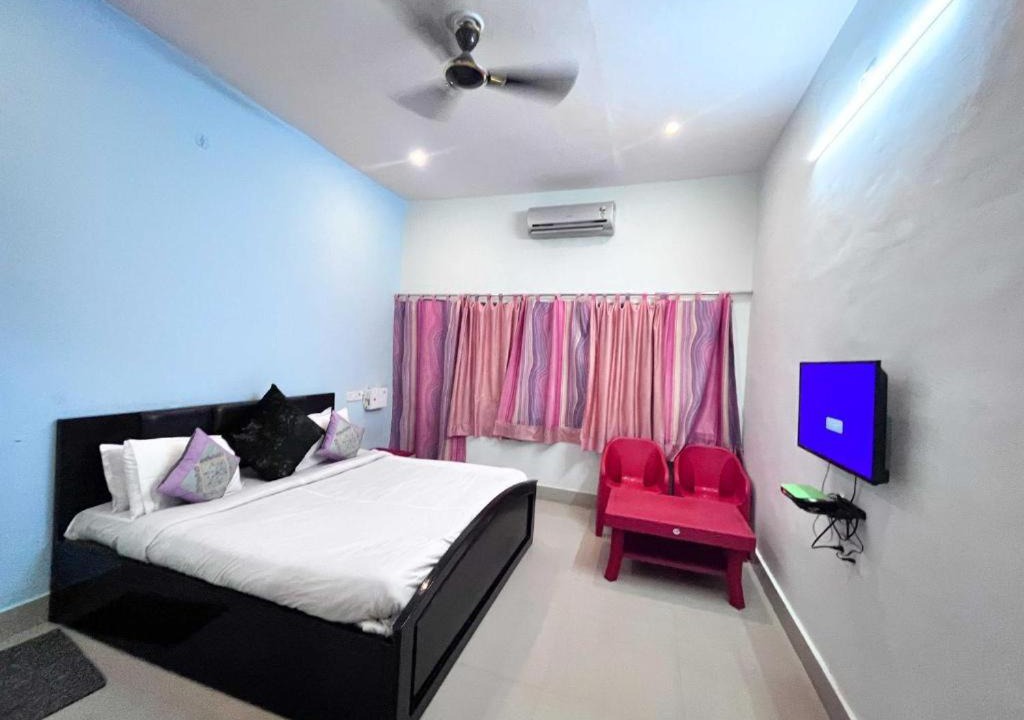 Photo of Bedroom in Nivari