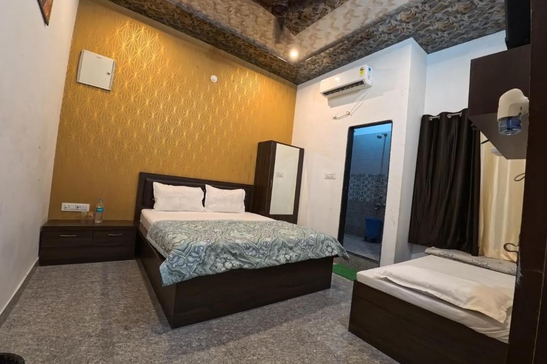 Photo of Bedroom in Khatu