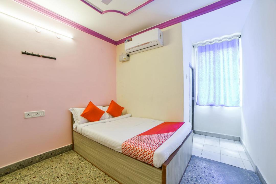 Photo of Bedroom in Warangal