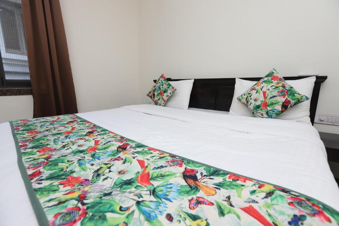 Photo of Bedroom in Mount Abu