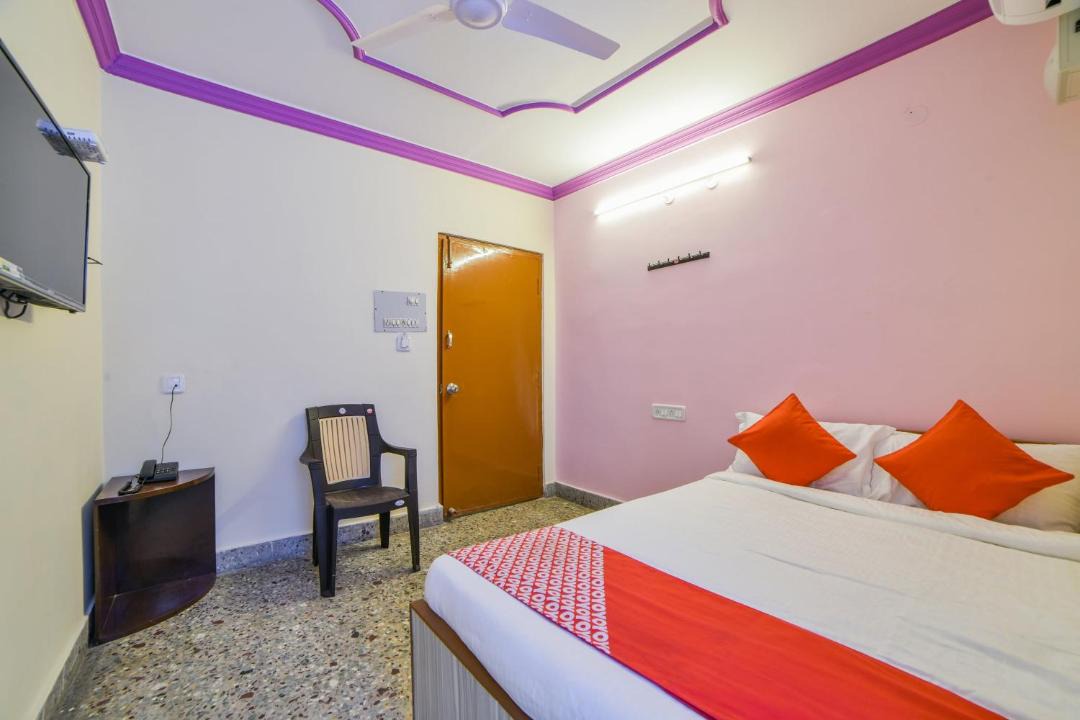 Photo of Bedroom in Warangal