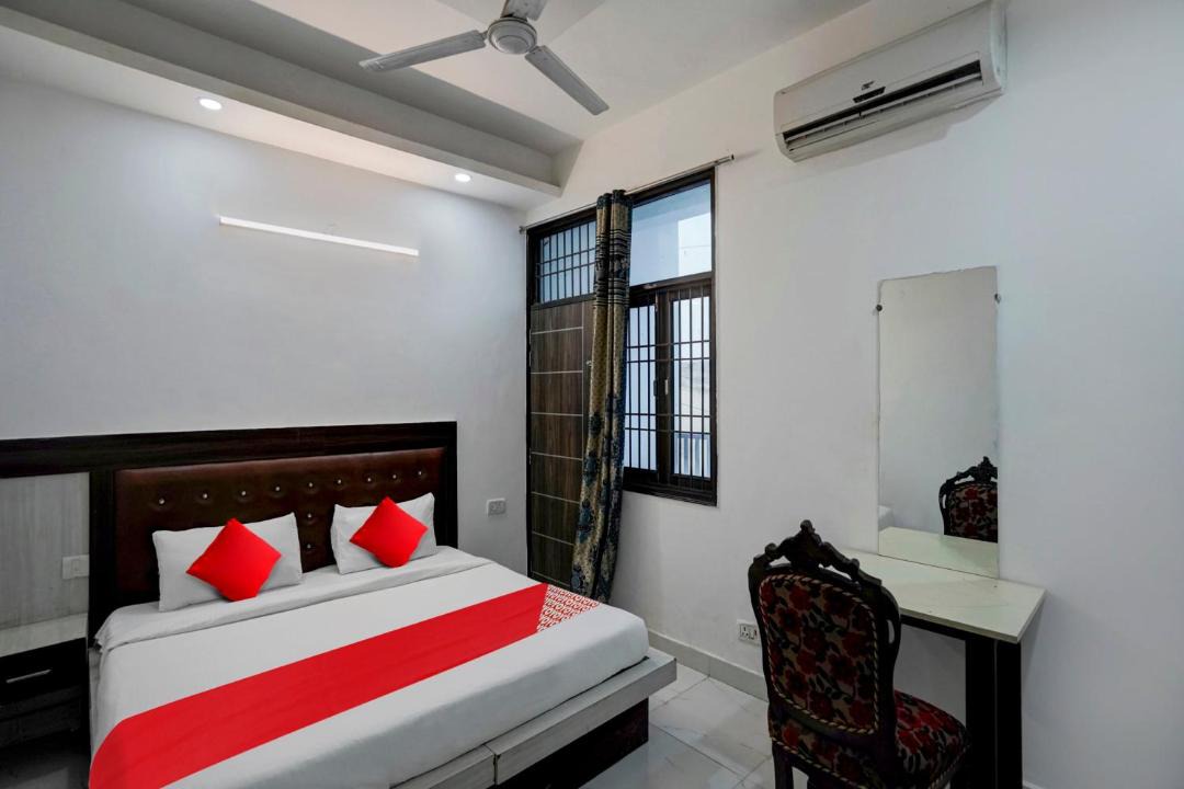 Photo of Bedroom in Noida
