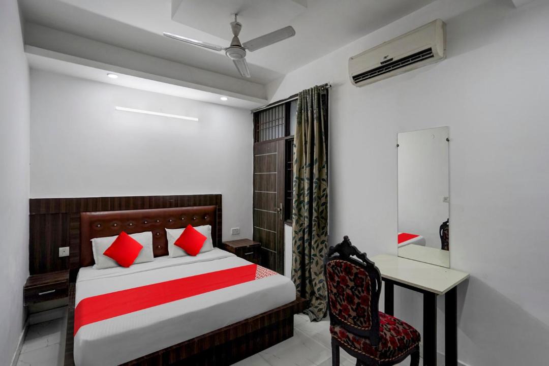 Photo of Bedroom in Noida