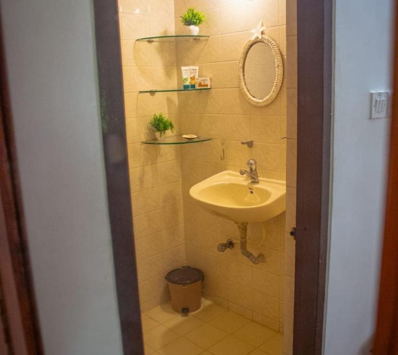 Photo of Bathroom in Benaulim