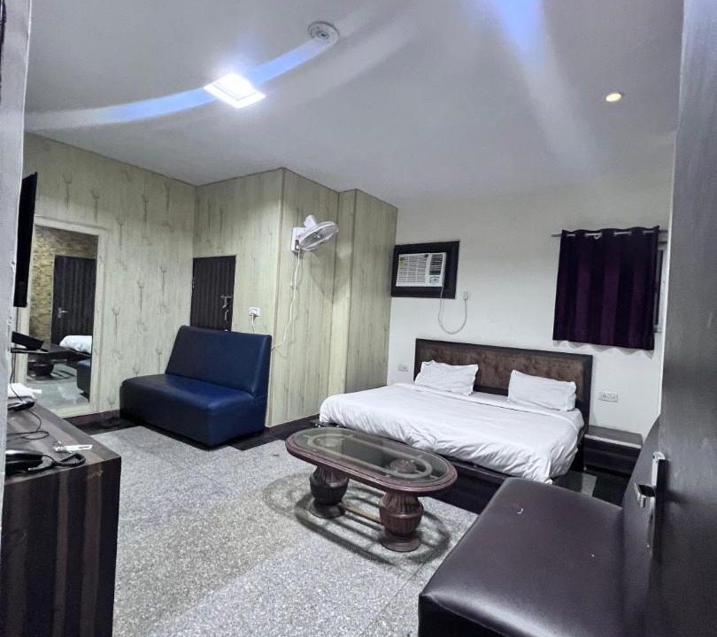 Photo of Bedroom in Malviya Nagar