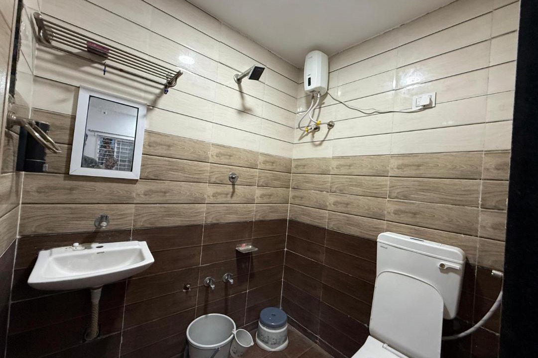 Photo of Bathroom in Rajpipla