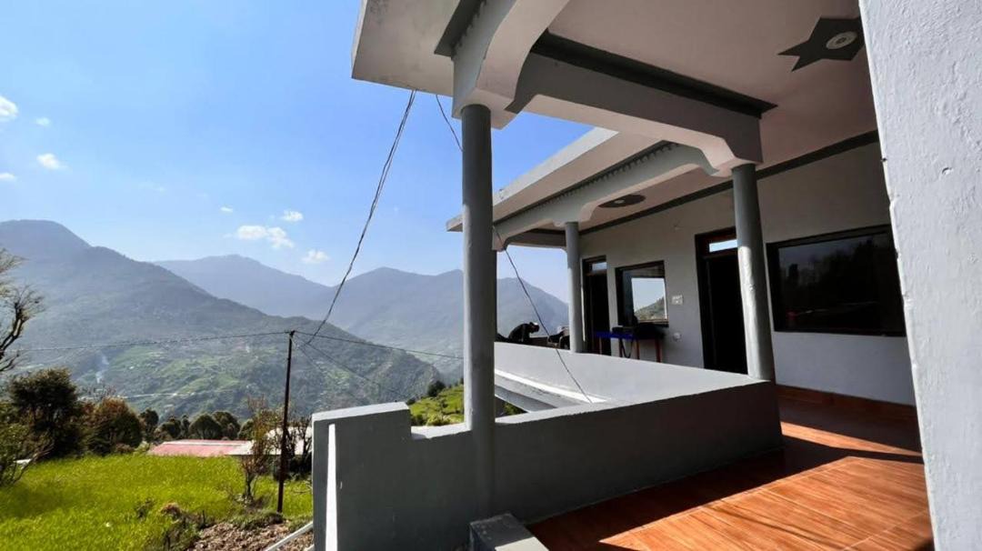 Photo of Patio Balcony in Ukhimath