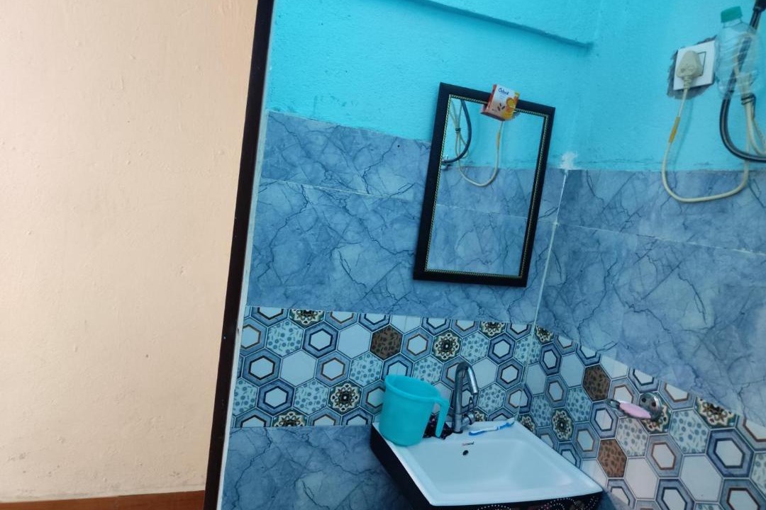 Photo of Bathroom in Ukhimath
