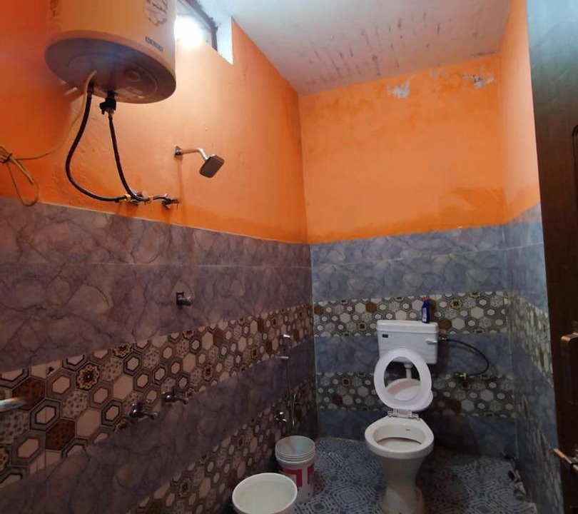Photo of Bathroom in Ukhimath