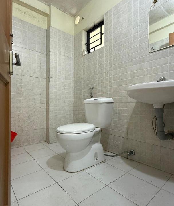 Photo of Bathroom in Arpookara