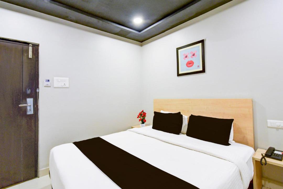 Photo of Bedroom in HITEC City