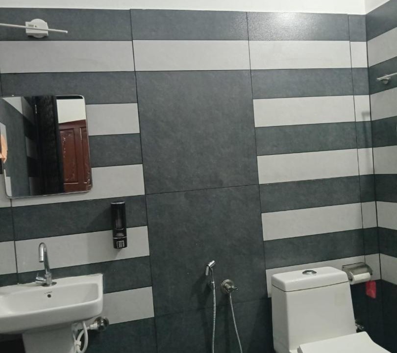 Photo of Bathroom in Munroe Island