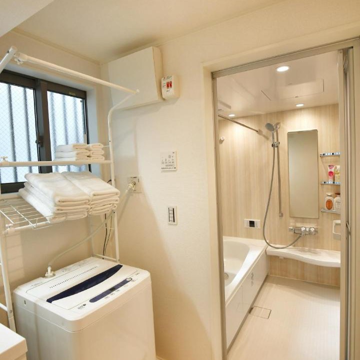 Photo of Bathroom in Kamiikebukuro
