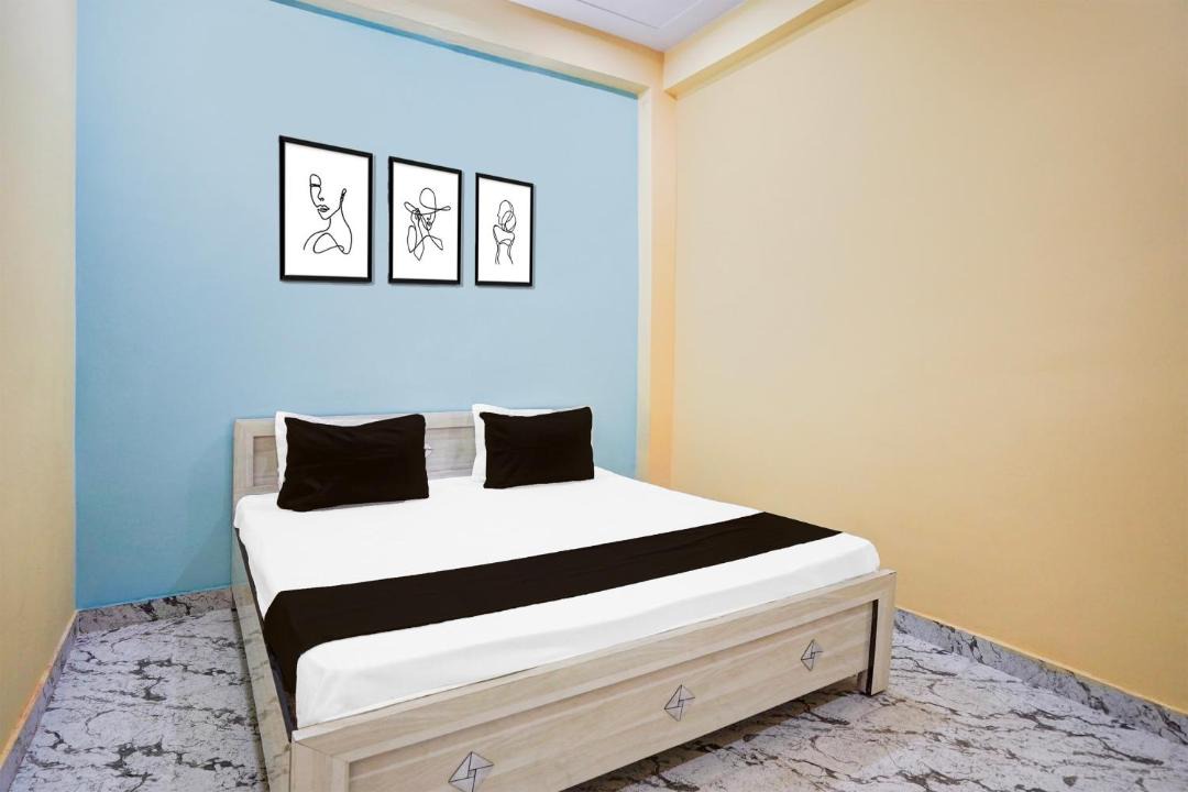 Photo of Bedroom in Civil Lines