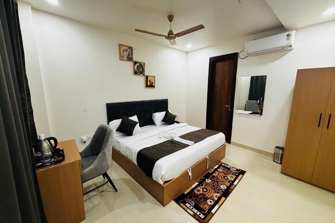 Photo of Bedroom in Civil Lines
