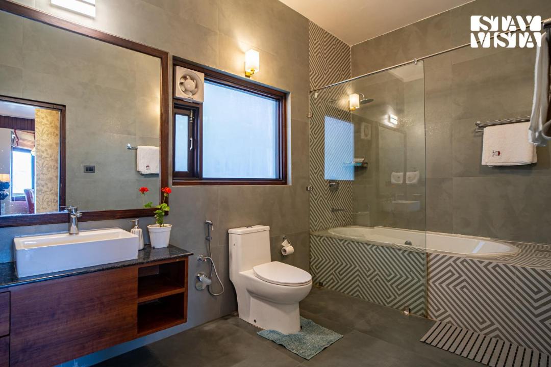 Photo of Bathroom in Kaul