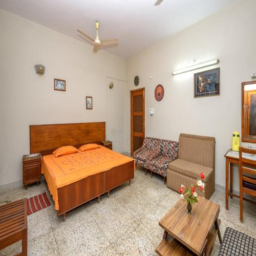 Photo of Bedroom in Maihar