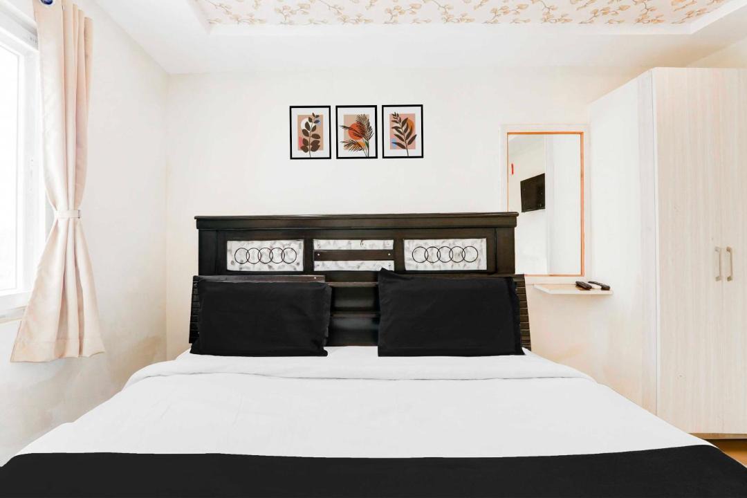 Photo of Bedroom in Warangal