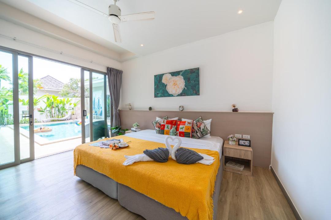 Photo of Bedroom in Choeng Thale