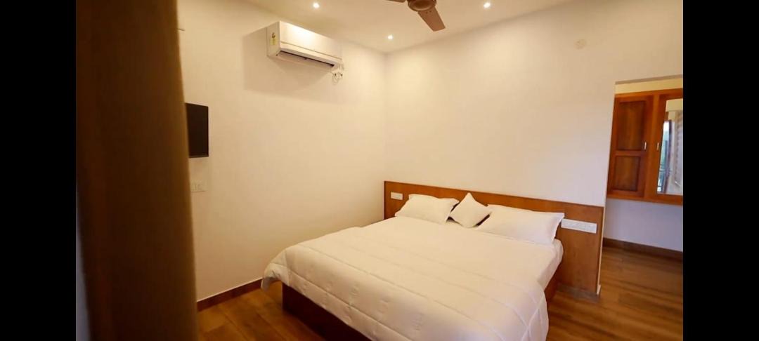 Photo of Bedroom in Kurichilakodu