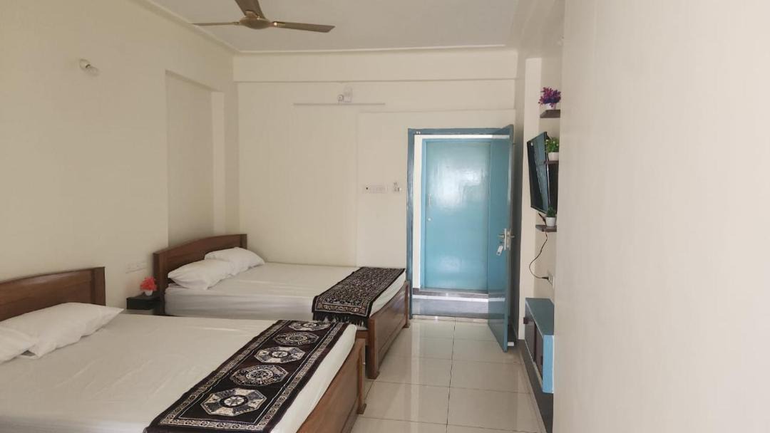 Photo of Bedroom in Palayankottai