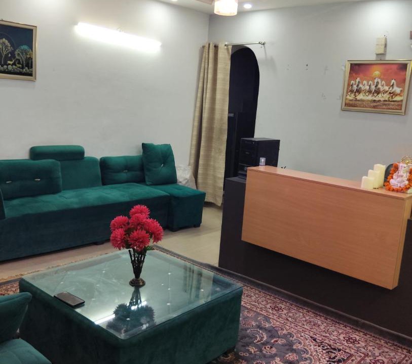 Photo of Livingroom in Sainik Farm