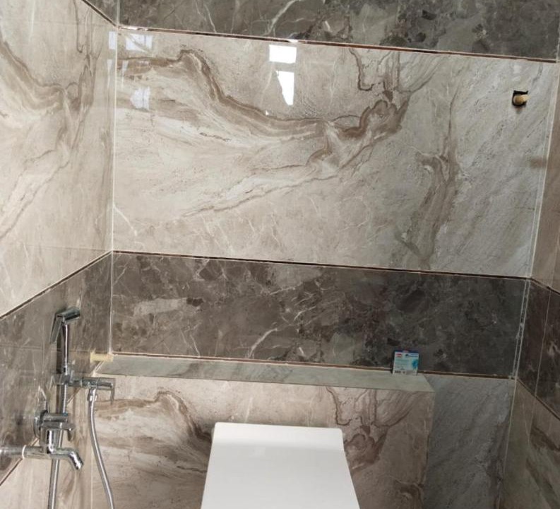 Photo of Bathroom in Rajpipla