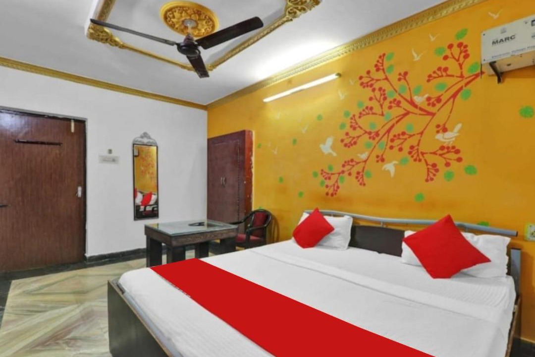Photo of Bedroom in Charbagh