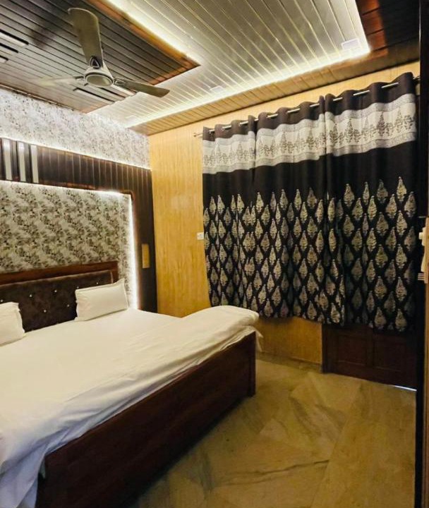 Photo of Bedroom in Civil Lines