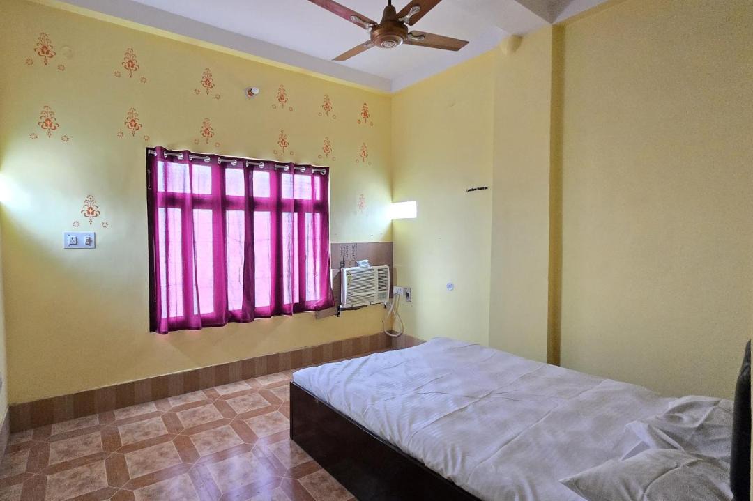 Photo of Bedroom in Ballia