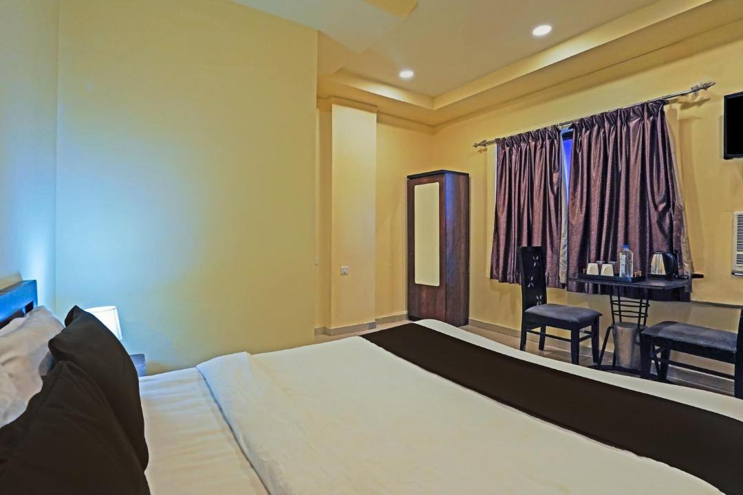 Photo of Bedroom in Ahmedabad City Centre